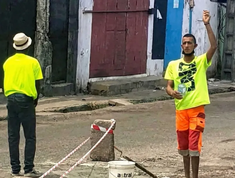 La bande à ‘‘Le Blanc’’ sur la route de Derrière le perchoir