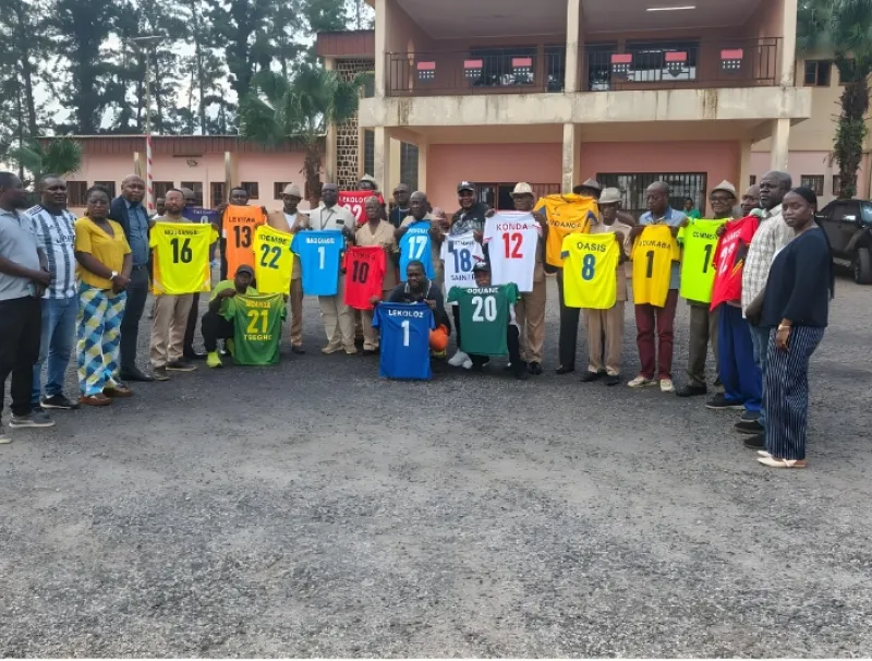 Chefs de quartier de Moanda