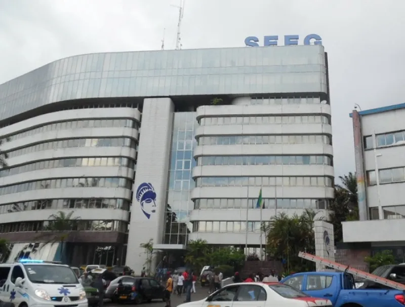 Le siège de la SEEG, avenue Félix Éboué, au centre-ville.