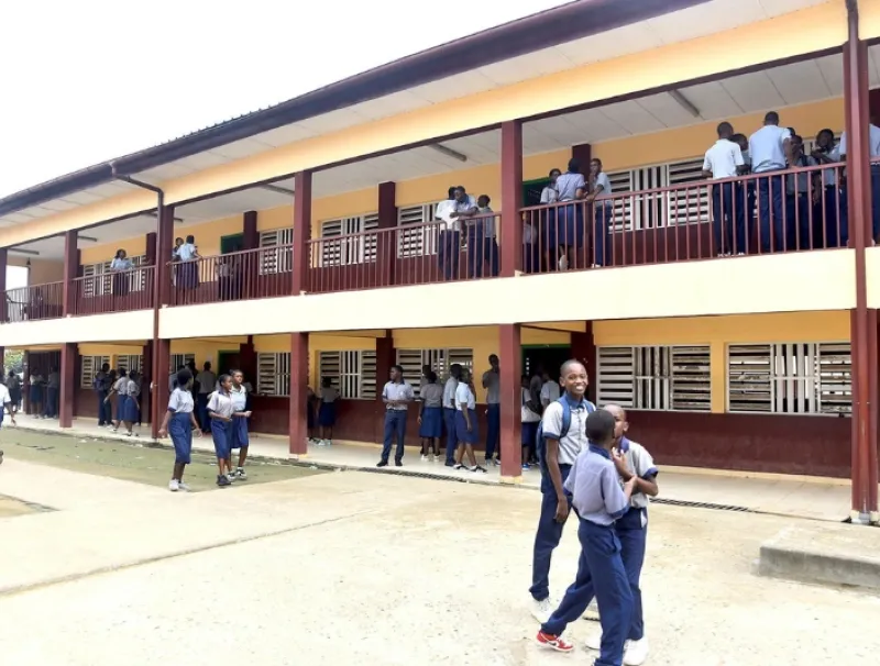 Une ecole de libreville