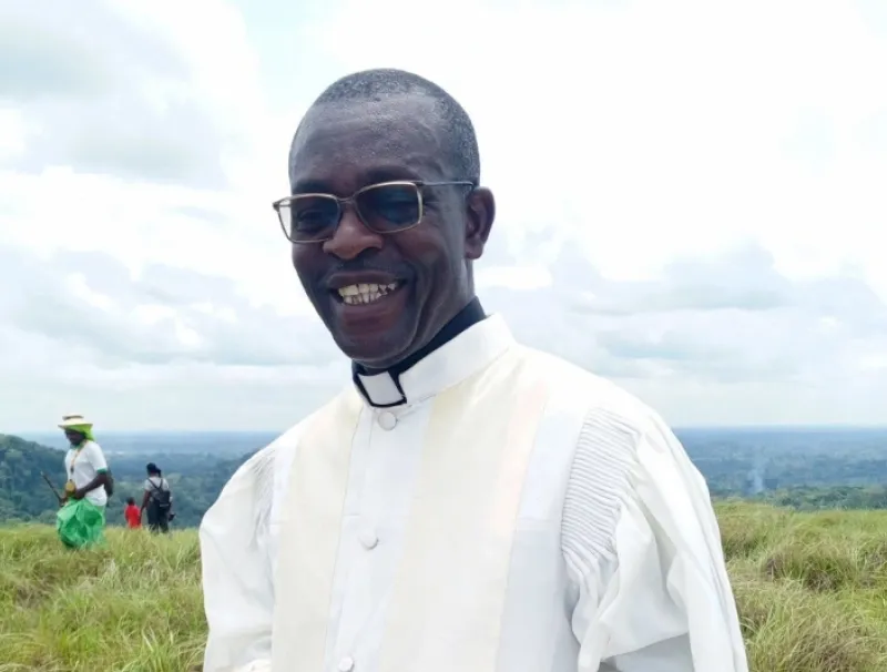 Jean Daniel Allogo Essimengane
