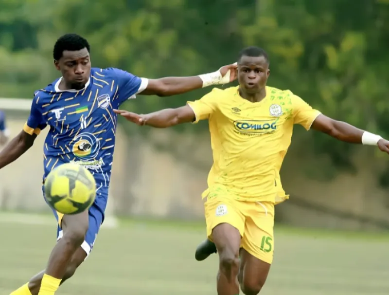 Moïse Lipengue Makila, footballeur professionnel