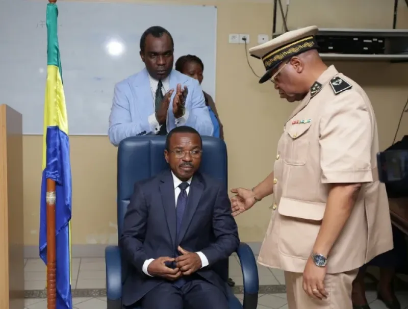 le nouveau directeur général du CHR Paul-Moukambi de Koula-Moutou (Ogooué-Lolo)