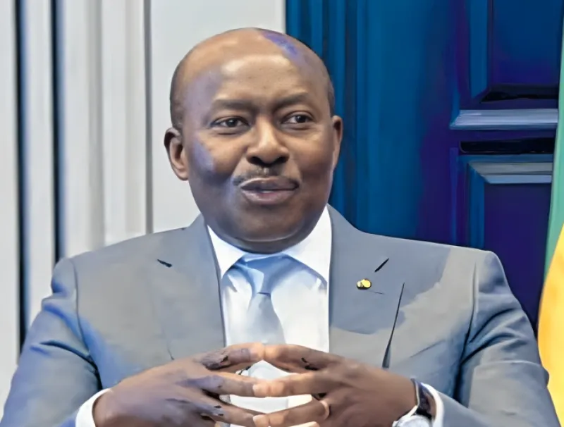 Henri-Claude Oyima, vice président du gouvernement par intérim et ministre d’État, ministre de l’Économie, des Finances, de la Dette et des Participations