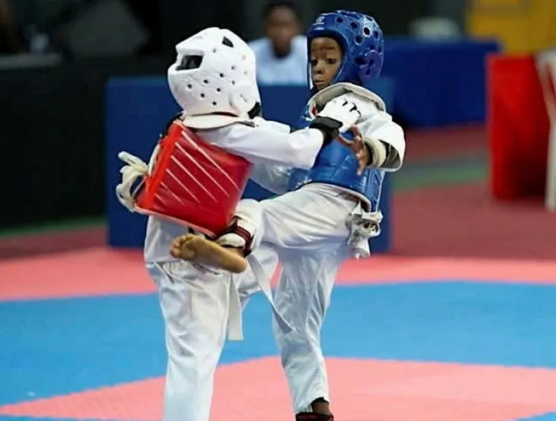 Un instantané des combats de la 28e édition de Baby Champion au Palais des sports de Libreville. © DR