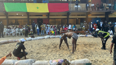 Lutteurs Sénégalais à la fête des cultures au Gabon