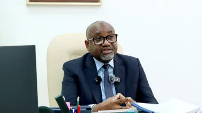 Pr Charles Edgar Mombo, ministre de l'enseignement supérieur