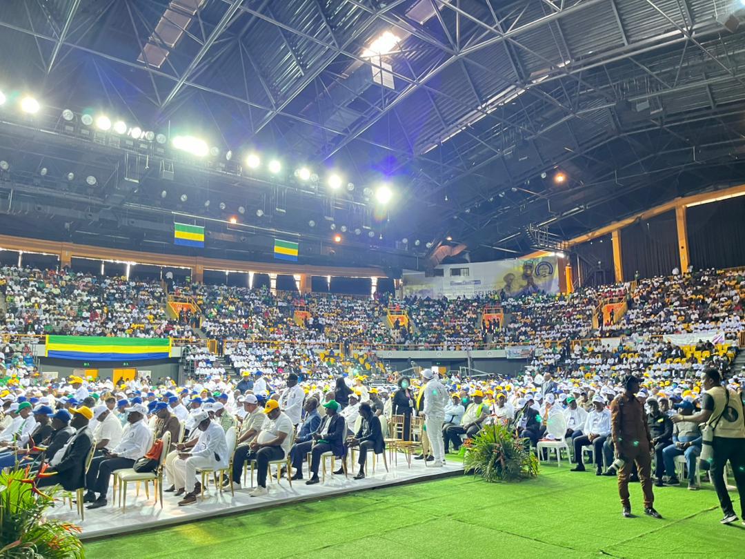 Parti présidentiel:  Affluence déjà perceptible au Palais des sports