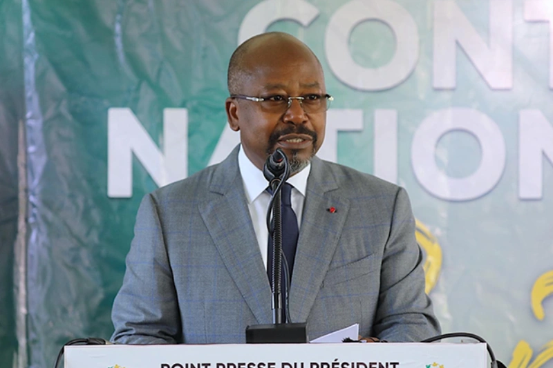 Alain Claude Bilie-By-Nze, président d'ensemble pour le Gabon