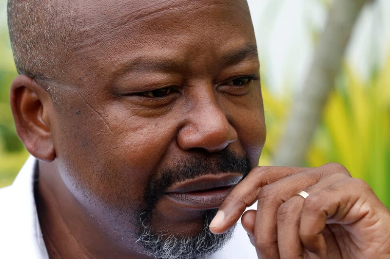 Alain Claude Bilie-By-Nzé, président du parti Ensemble pour le Gabon (EPG)