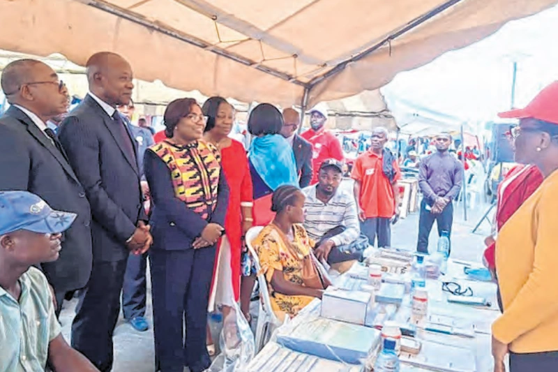 Sida : renforcer les financements domestiques pour mieux riposter