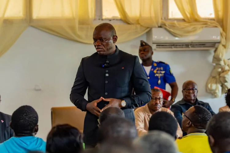 Brice Clotaire Oligui Nguema, président du Gabon, apportant le réconfort de la Nation aux rescapés.