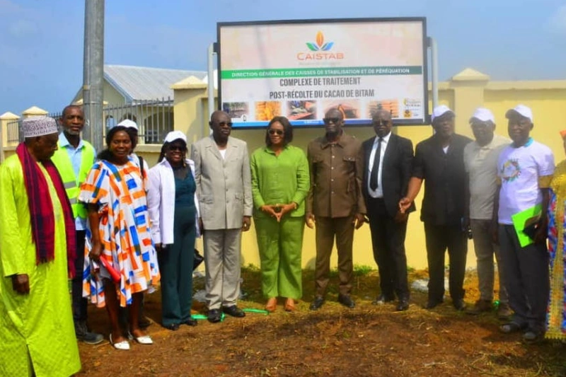 Bitam : inauguration du complexe post-récolte cacao de la Caistab
