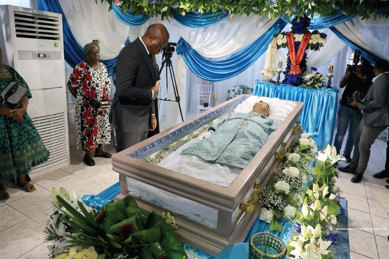 L'ultime hommage de la Nation à Catherine Mba