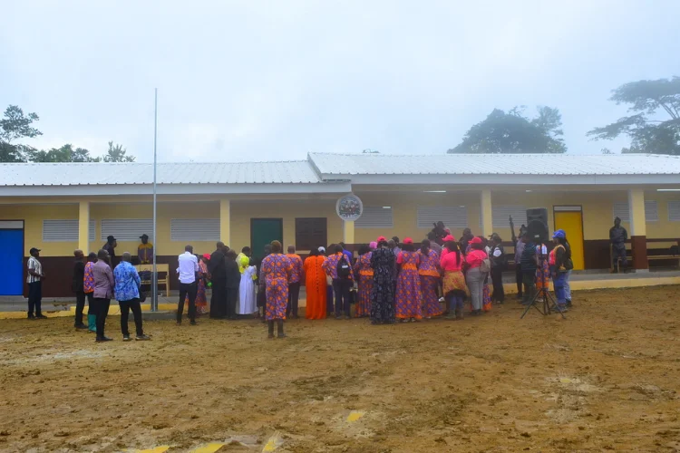 Oyem : inauguration du Centre de formation agricole et d'élevage de Melen-Okass