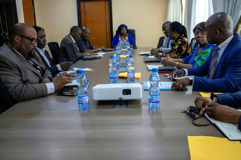 Tarifs aériens : Libreville serre la vis