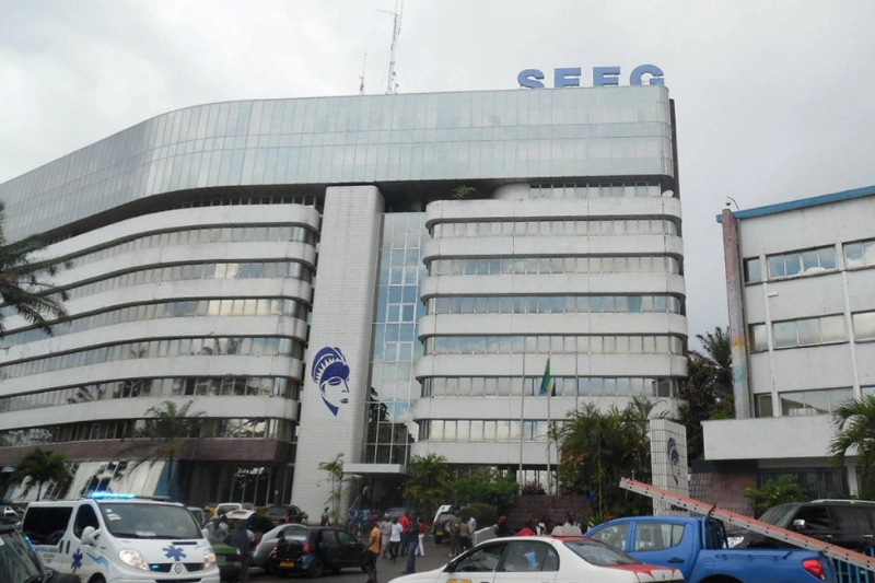 Le siège de la SEEG, avenue Félix Éboué, au centre-ville.