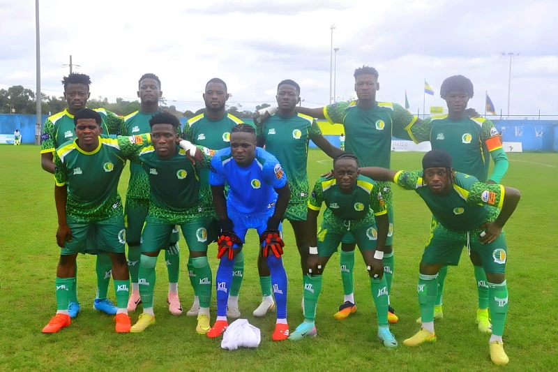 National-Foot 1 : Oyem AC chute à domicile