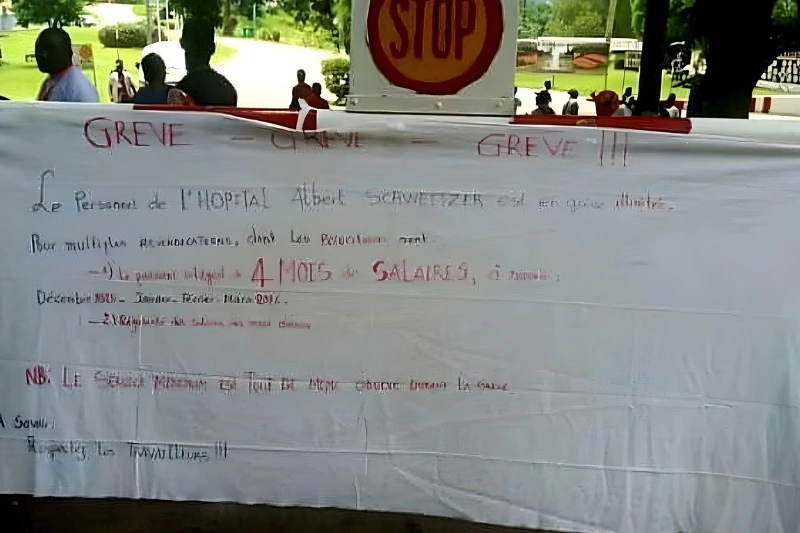 Grève à l'Hôpital Schweitzer : le personnel étouffe sous quatre mois d'arriérés de salaire