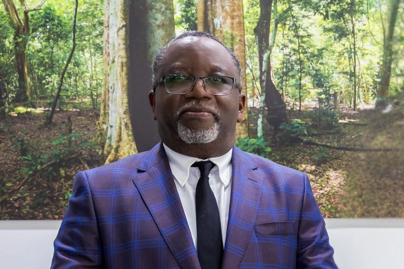 L’ambassadeur du Gabon en France, Alfred Nguia Banda