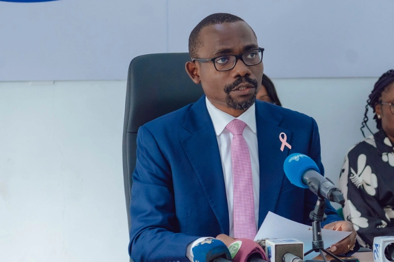 Le secrétaire général de l’UDB, Mays Mouissi, lors de sa déclaration.