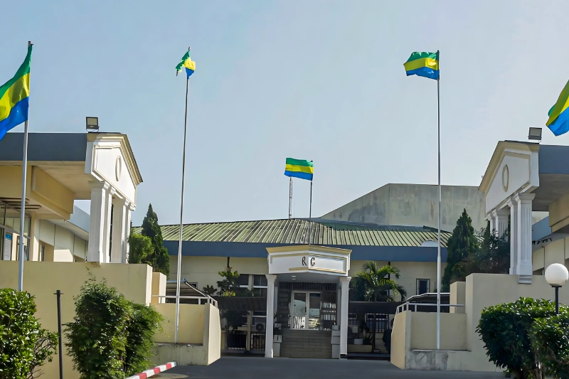 Fonction publique : l'exigente réorganisation avant le rétablissement de l’ordre