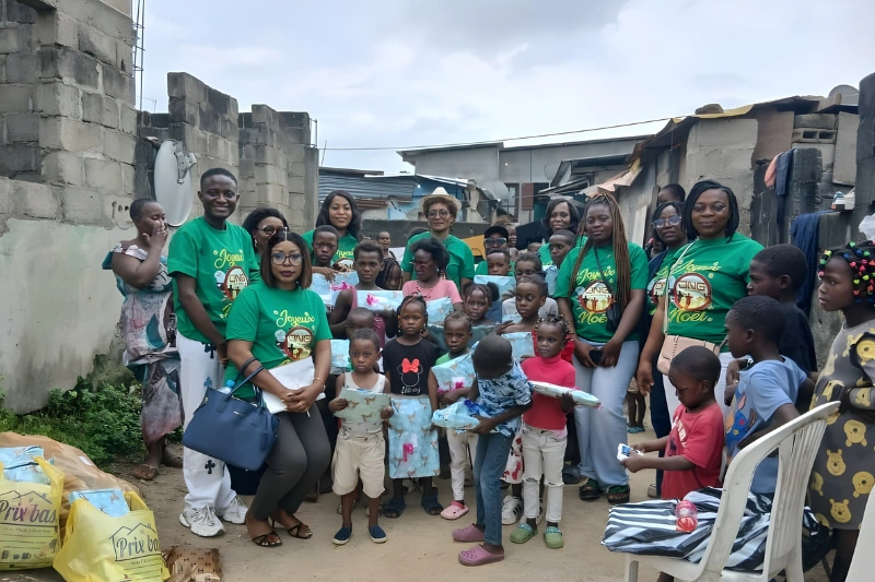 Noël : l’ONG Mère Caroline apporte la magie des fêtes aux plus démunis