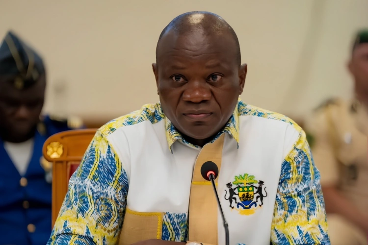 Brice Clotaire OLIGUI NGUEMA, Président de la République, Chef de l’État, Chef du Gouvernement,