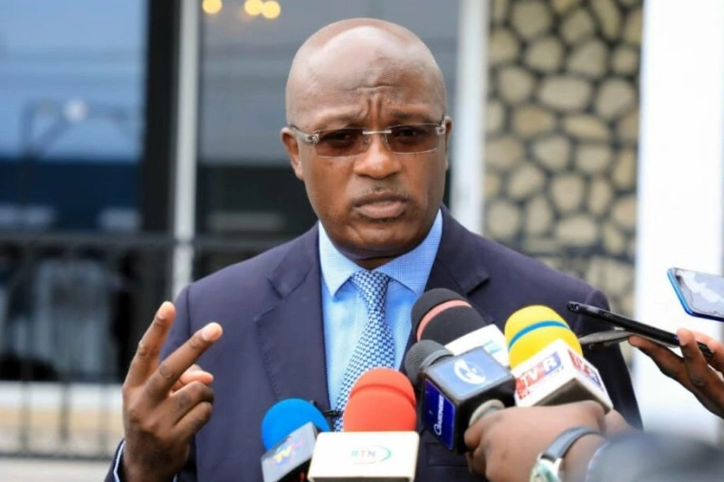 Paul-Marie Gondjout, ministre de la Justice par intérim