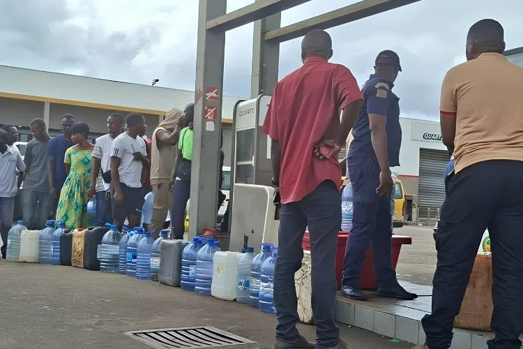 Pénurie de carburant à libreville