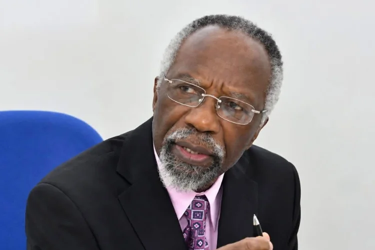 Pr Pierre-André Kombila, cardiologue