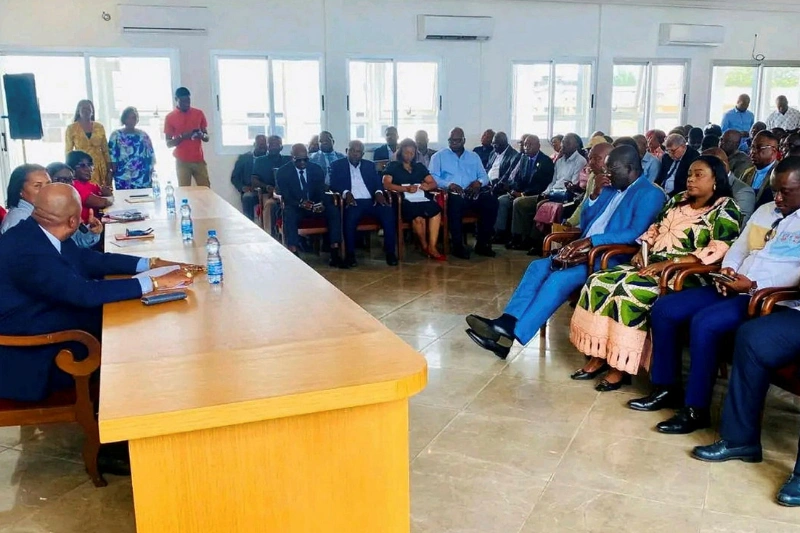 Vue des participants et des officiels