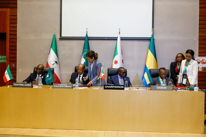 Représentants du Gabon et de la Guinée équatoriale à Addis-Abeba