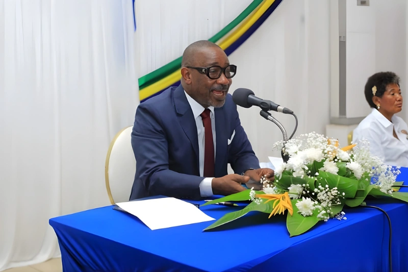 Port-Gentil : Royembo interpellé sur la situation des secteurs Santé et Éducation