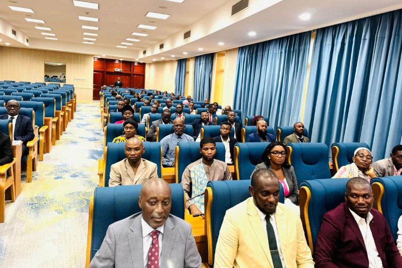 Une vue des partenaires sociaux, hier à l’Assemblée nationale