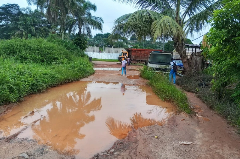 Koulamoutou / TP Four - Pont Mibaka : La route secondaire en péril, usagers et riverains en colère