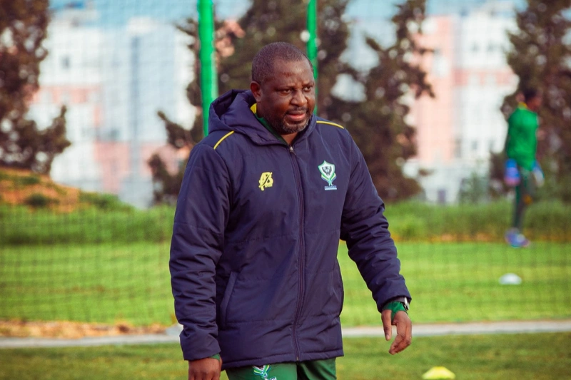 Thierry Mouyouma, un coach sans vécu et sans certitudes