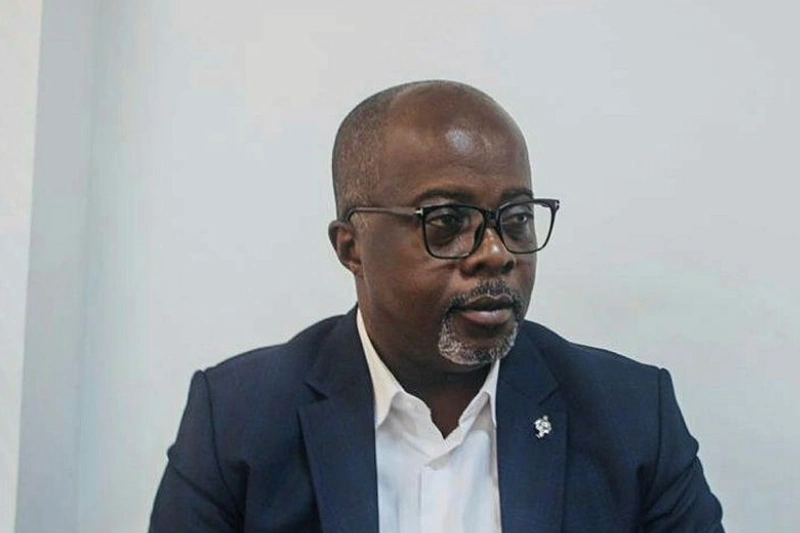 Julien Florent Assoumou Akue, président du groupe parlementaire de l'Union démocratique des bâtisseurs (UDB) à l'Assemblée nationale