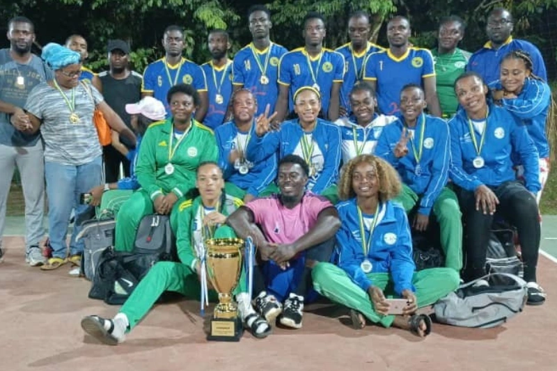 Les filles de Mangasport sont restées souveraines sur leurs terres. 