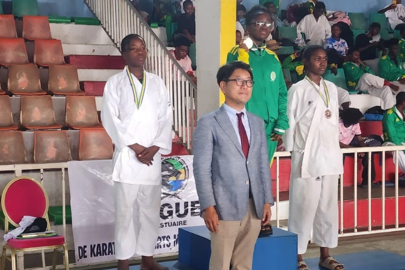 Karaté/Coupe de l'ambassade du Japon : l'ASOM GR conserve son titre