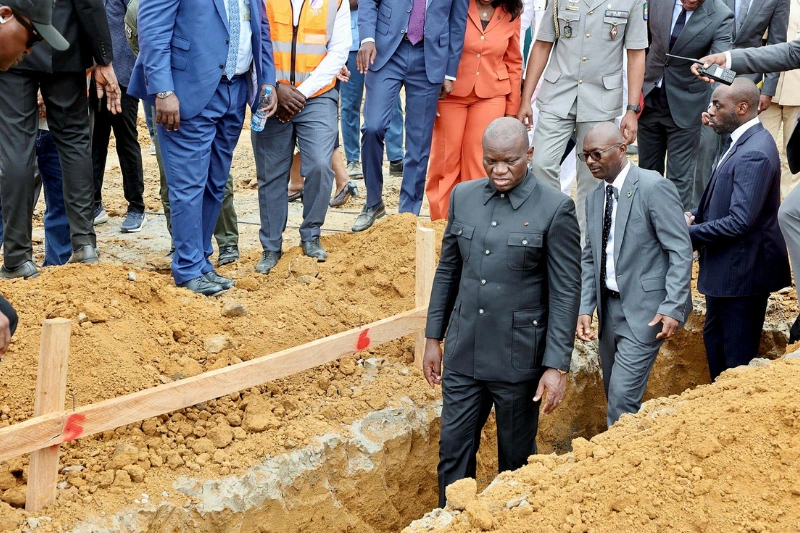 Brice Clotaire Oligui Nguema, président du Gabon au lancement du programme de logement de Ntoum