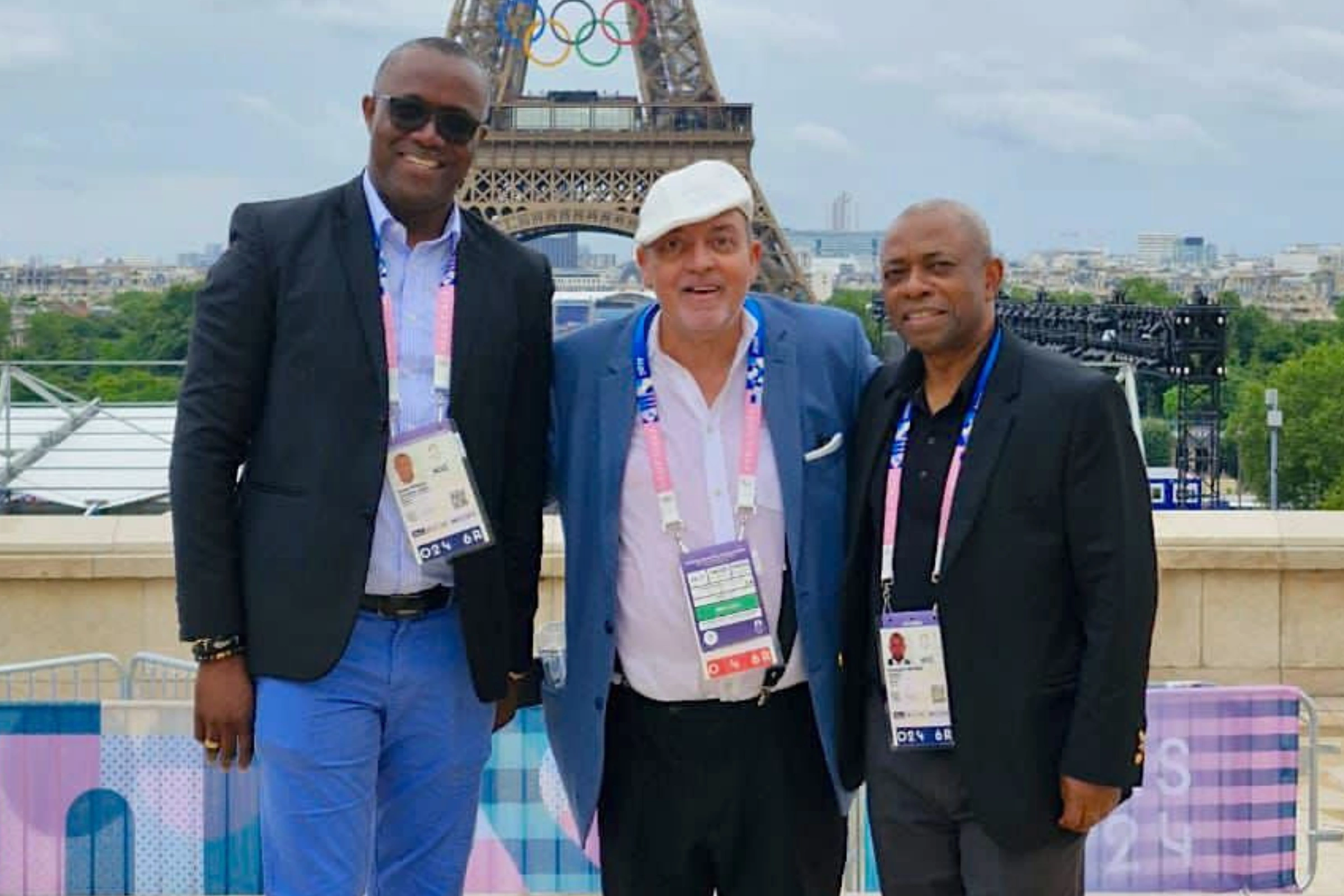 José Walter Foula, Léon Folquet et Crésant Pambo, respectivement Secrétaire général du Comité national olympique du Gabon (CNOG),, ancien président du CNOG et Président du CNOG, lors des Jeux olympiques ''Paris 2024''