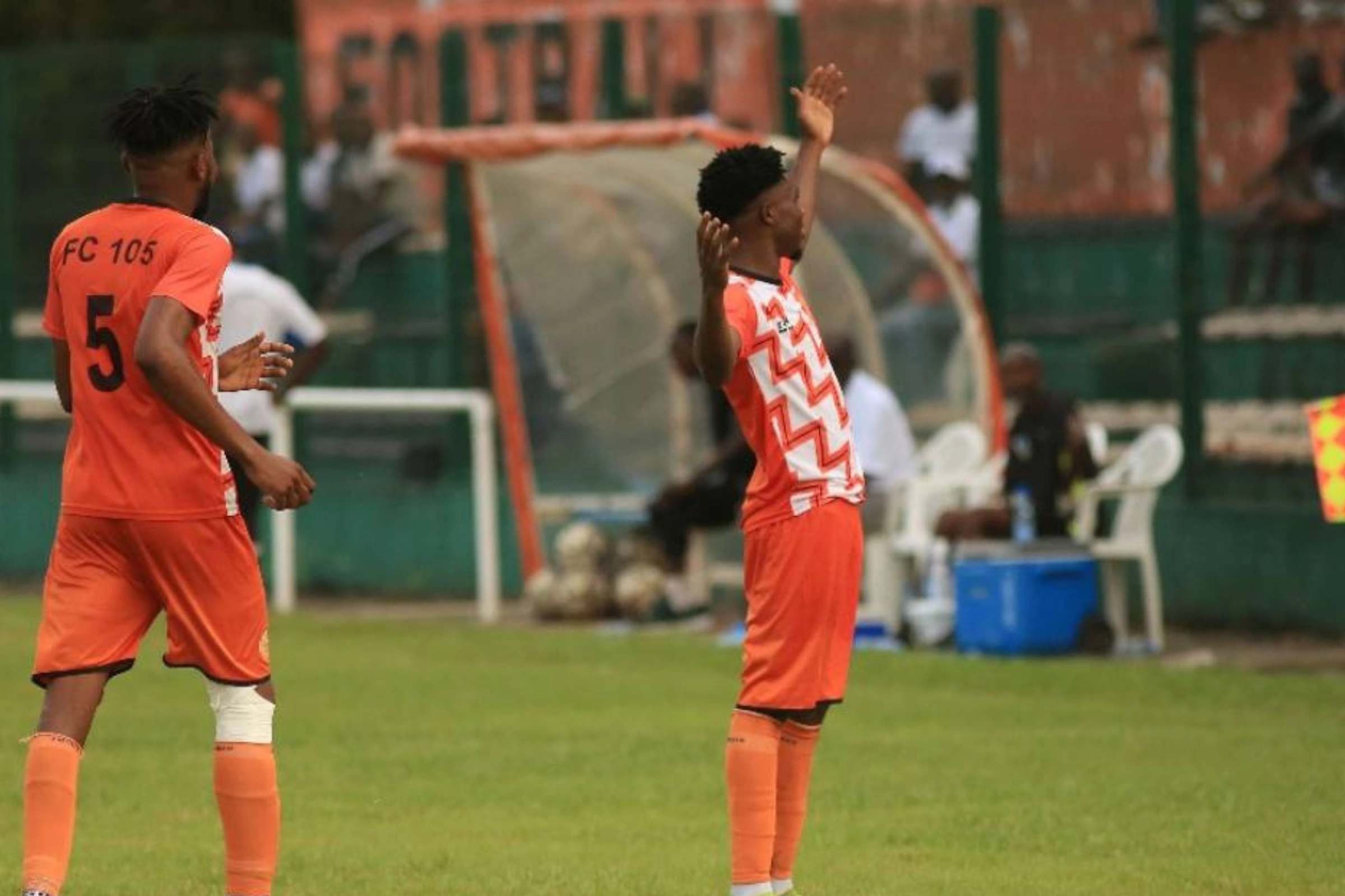 National-Foot 1 : balle de campagne africaine pour le FC 105