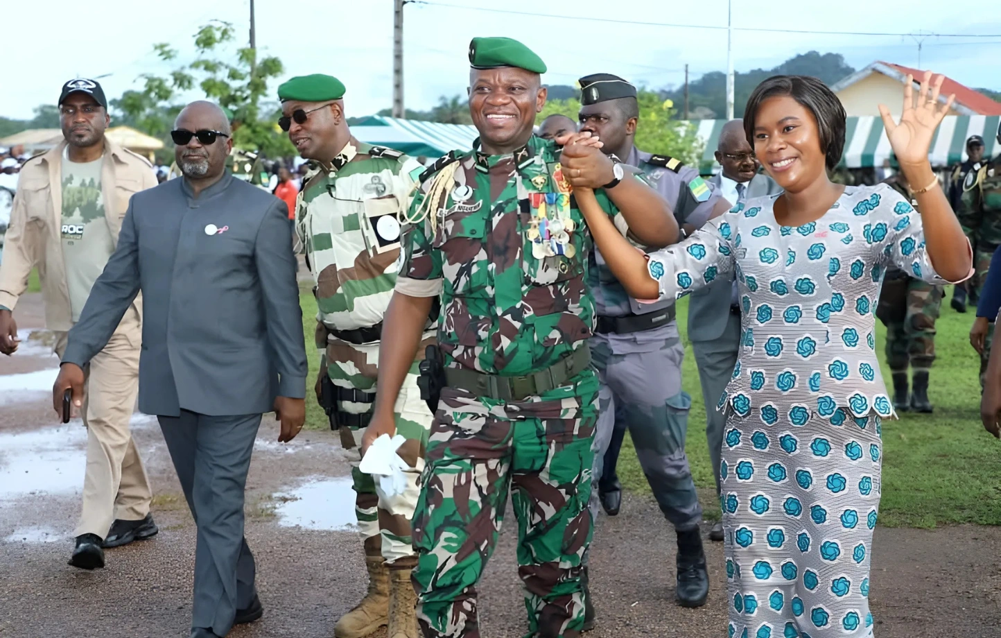 Président Oligui Ngueéma et sa femme Zita Oligui à fougamou © DR