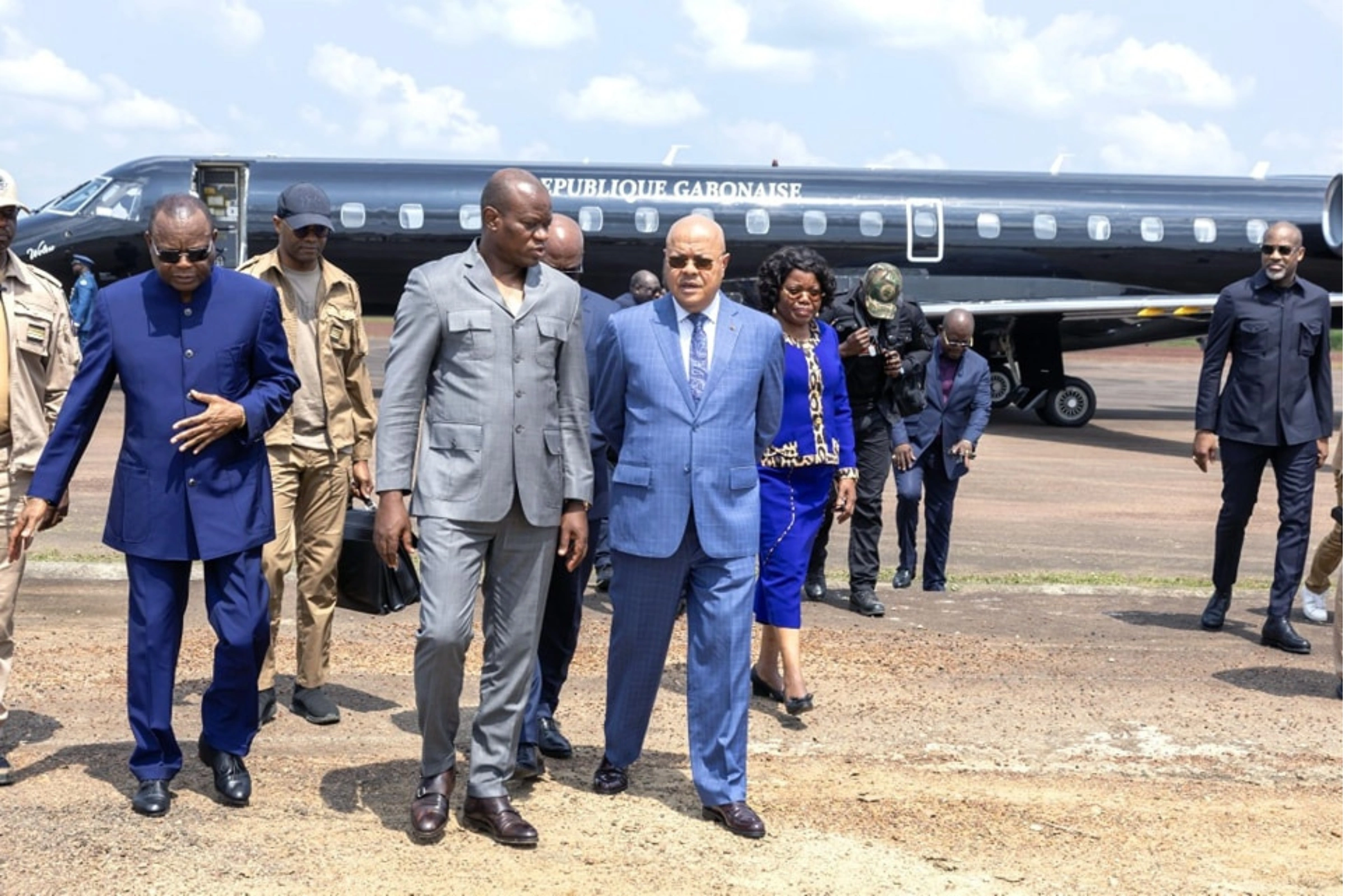 Arrivée à l’aéroport de Franceville, le Président de la Transition, S.E. Brice Clotaire Oligui Nguema © Presse Présidentielle