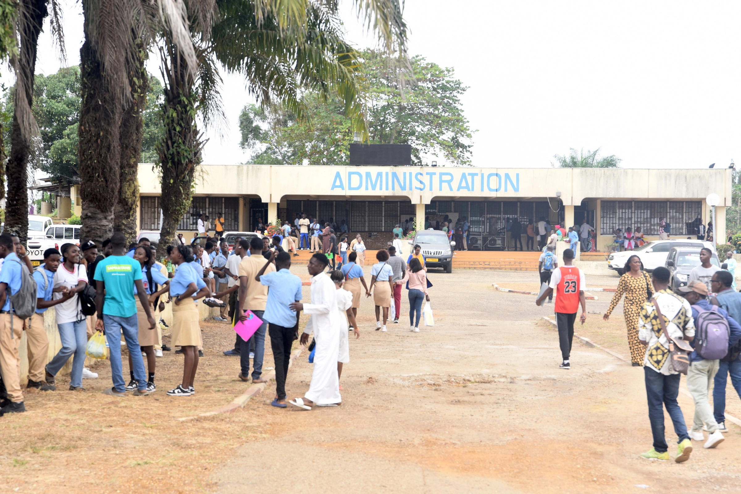 Rentrée scolaire effective 2024-2025 : Lycée technique Omar Bongo