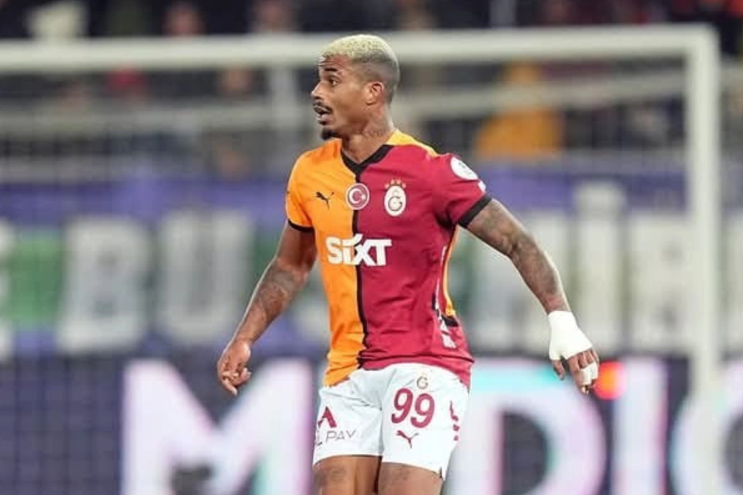 Premier but de la saison pour Lemina sous les couleurs stambouliotes. 