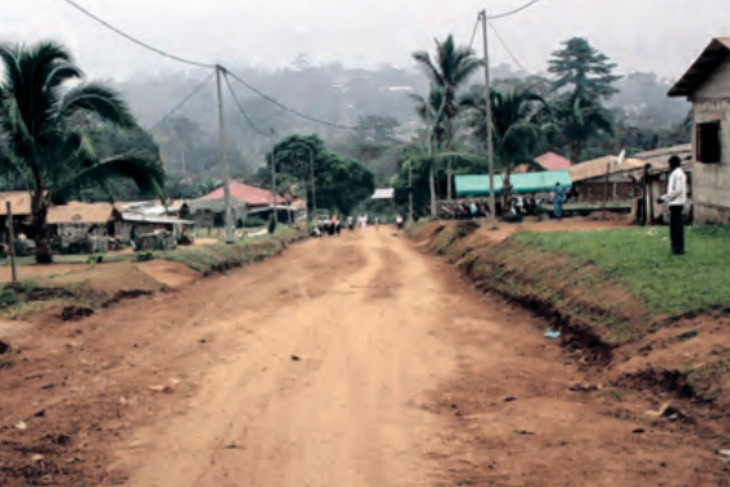 Elarmintang, un des quartiers du chef-lieu du département du Haut-Ntem.