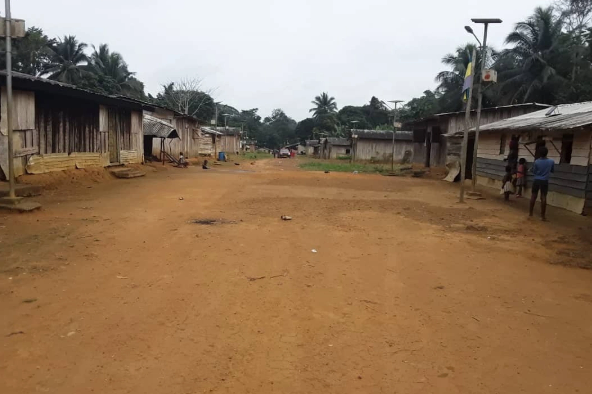 Un pan du village Saint Martin des Apindzi , région dans laquelle s'est effectuée la chasse à la faveur de laquelle un Gabonais identifié comme Mouanga Kendo a disparu.