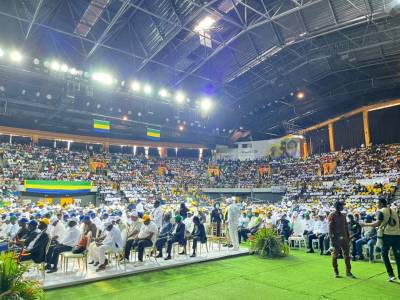 Parti présidentiel:  Affluence déjà perceptible au Palais des sports